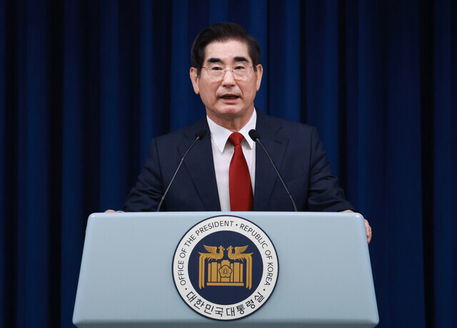 윤석열 대통령, 김용현 국방부 장관과 안창호 인권위원장 임명 논란 확산