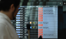 제7호 태풍 ‘암필’ 일본 접근… 도쿄행 항공편 대거 결항