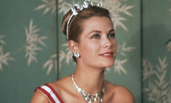 그레이스 켈리 아들 모나코 군주 ‘어느덧 60대 후반 됐네’