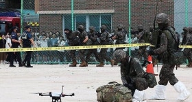 ‘폭발물 탑재’ 드론, 중학교 테러…수원 영일중서 ‘을지연습’