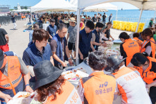 월성본부, 제51회 감포읍 경로위안대잔치 지원… 상생 활동 눈길
