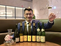 ‘달빛 추적자’ 전설 흐르는 알자스 크레망의 탄생 [최현태 기자의 와인홀릭]