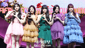 [포토] 피프티피프티 '완전체 컴백'