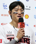 ‘도루는 다 채웠다, 남은 건 홈런 2개’ KIA 김도영의 40-40 도전...“광주 홈구장에서 달성하고 싶다”