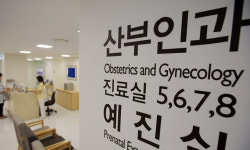 무거운 몸 이끌고 ‘원정진료’…산부인과 없는 경북 6개 시군