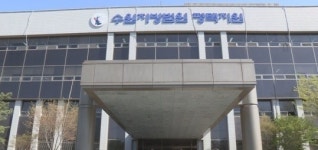 혼자 모텔 투숙한 女 덮친 직원…알고 보니 前시의장