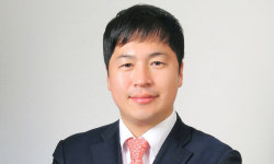 판사 출신 조용주 변호사의 서재 엿보기 ‘책 속을 걷는 변호사’ 출간