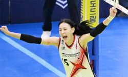 ‘고난의 4연전’ 3연패 중인 정관장에게 닥친 메가의 부상 결장… 고희진 감독 “이선우가 잘 해줄 것, 오늘이 연패 끊기 딱 좋은 날”