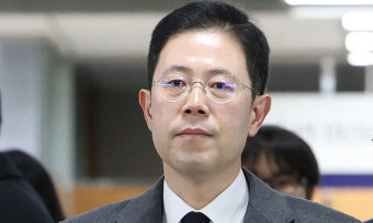 ‘고발사주’ 손준성 2심 무죄… 法 “尹 검찰총장 등 개입 가능성” 제기