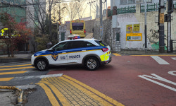 충암초 스쿨버스에도 야유…낙인 찍힌 ‘충암 초·중·고’ [밀착취재]