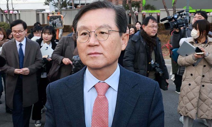 윤석열 대통령 대한 내란 우려 체포영장 연장, 공수처 경찰에 일임 요청