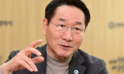 유정복 인천시장 “바이오·항공 등 6대 전략산업 중심… 지속가능한 인천 위해 최선 다할 것”