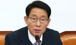 與 “현금 뿌리기식 낭비성 추경 절대 안 돼” [탄핵 정국]