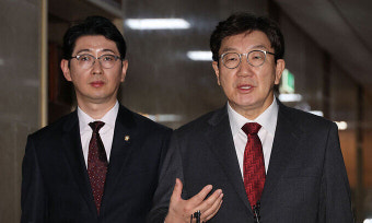 외환죄 뺐는데도 협상 불발…내란 특검법 쟁점은 ‘인지수사’