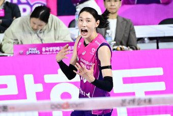 2∼3년은 거뜬한데 진짜 은퇴인가요...‘배구여제’ 김연경 “라스트 댄스 너무 자주 췄다...챔프전 3차전에서 끝내겠다” [남정훈의 오버 더 네트]
