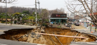 [단독] “욕망의 종착지 강남땅, 싱크홀 지뢰밭”...서울서 10년간 234건 땅꺼짐 [싱크홀①]