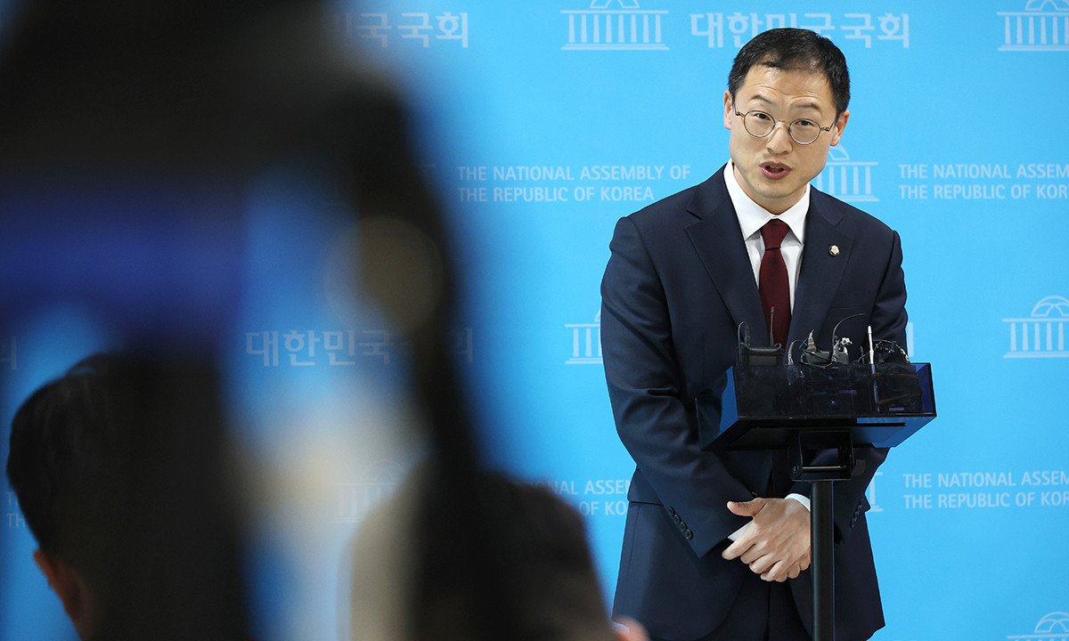 김상욱 의원, 국힘 탈당 선언으로 참 민주 보수 길 걷는다