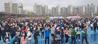 봄바람 휘날리며∼안양천 ‘2025 봄꽃레이스’ 성황