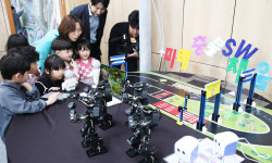 충북도청 본관 88년 만에 도민에 안긴다
