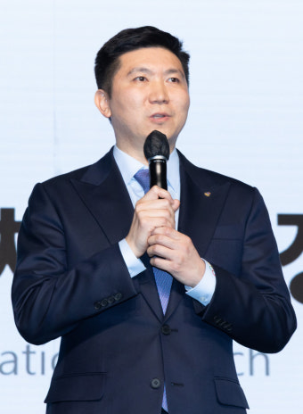 스포츠윤리센터 유승민 대한체육회장 징계요구… 탁구협회장 시절 부당 인센티브 지급 등 문제