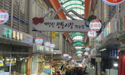 ‘민주당 텃밭’ 인천 계양구 “민생 파탄 세력, 무조건 바꿔야”