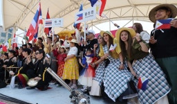 시흥에서 열린 제18회 세계인의 날 축제… “다함께 빛나요” [한강로 사진관]