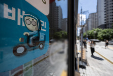 “요즘 마트 누가 가?”…배달·장보기 앱이 끌어올린 21조 쇼핑