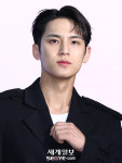 [포토] 세븐틴 민규 강렬한 눈빛