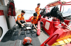 [포토] 서울119특수구조단 뚝섬수난구조대 구조 장비 점검