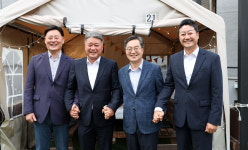 “이제는 경제와 통합의 시간”…‘김동연호’ 여·야·정 협치위 복원 [오상도의 경기유랑]