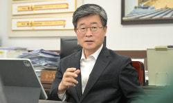 김길성 중구청장 “도심 재정비·남산숲길 조성 성과… 자치구 첫 ‘투어패스’ 외국인 호평” [2025 서울 구청장에 묻다]