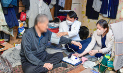 어르신 돌봄, 가족만의 몫 아닌 지역·사회 ‘모두의 책임’ [심층기획-2025 간병지옥 리포트]