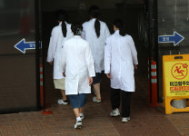 “의료공백 해소”“PA업무 충돌”… 돌아온 전공의 ‘기대반 우려반’