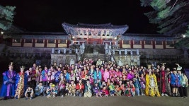 빛으로 쓰는 이야기 IN 불국사, 경주 세계유산축전 인기몰이 나서