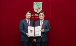 산일전기, 고려대 10억 기부