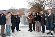 완주 ‘비봉의병광장’ 준공… 홍범도 장군 흉상도 설치