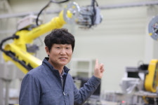 아라마크(주) 서영 3공장 | 공장 늘리고 60억 투자 유치… ㈜아라, 글로벌 로봇 SI 기업 도약 가속