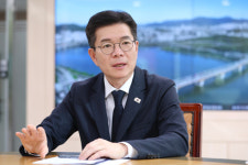 정원오 “거대한 서울, 유능한 행정가 필요… 자기 정치해서는 안 돼” [인터뷰]