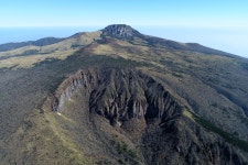 제주 오름 맏형은 ‘91만년산’ 군산오름…‘1만6000년산’ 백록담은 막내급