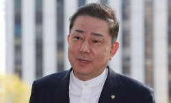 ‘6차 소환’ 김병기 “너무 많이 불러… 구속영장 신청 안 될 것”