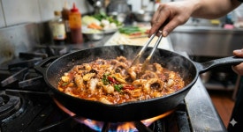 물 생기면 망합니다…맛집 주방장의 쭈꾸미볶음 불향 3원칙 [FOOD+]