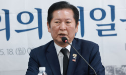정청래, 연일 텃밭 지원… 전대 앞 ‘당심 공략’ 포석도