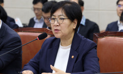 정은경 “국민연금 리밸런싱 유예, 시장 변동성 고려한 것”