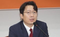[속보] 개혁신당 비대위원장에 이기인 사무총장