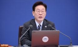 李대통령 “의무공개매수제, 균형 있는 해법 무엇일까”…토론 제안