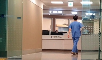 20년전으로 돌아간 서울...응급실 '콜폰' 먹통, 결제못해 주차장 '감금'