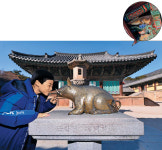 불국사 극락전엔 福돼지가 산다