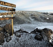 만년설 사라지자 메마른 커피농장… 이웃 마을끼리 물 차지하려 칼부림