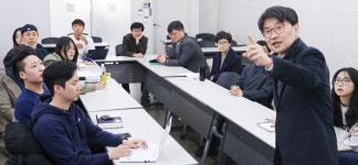 [NOW] 교수 7명과 학생 10명 논어 토론… 지금껏 없었던 인문학 수업 열렸다