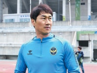 유상철이 지휘봉 잡은 인천, '신장개업' 효과 낼까